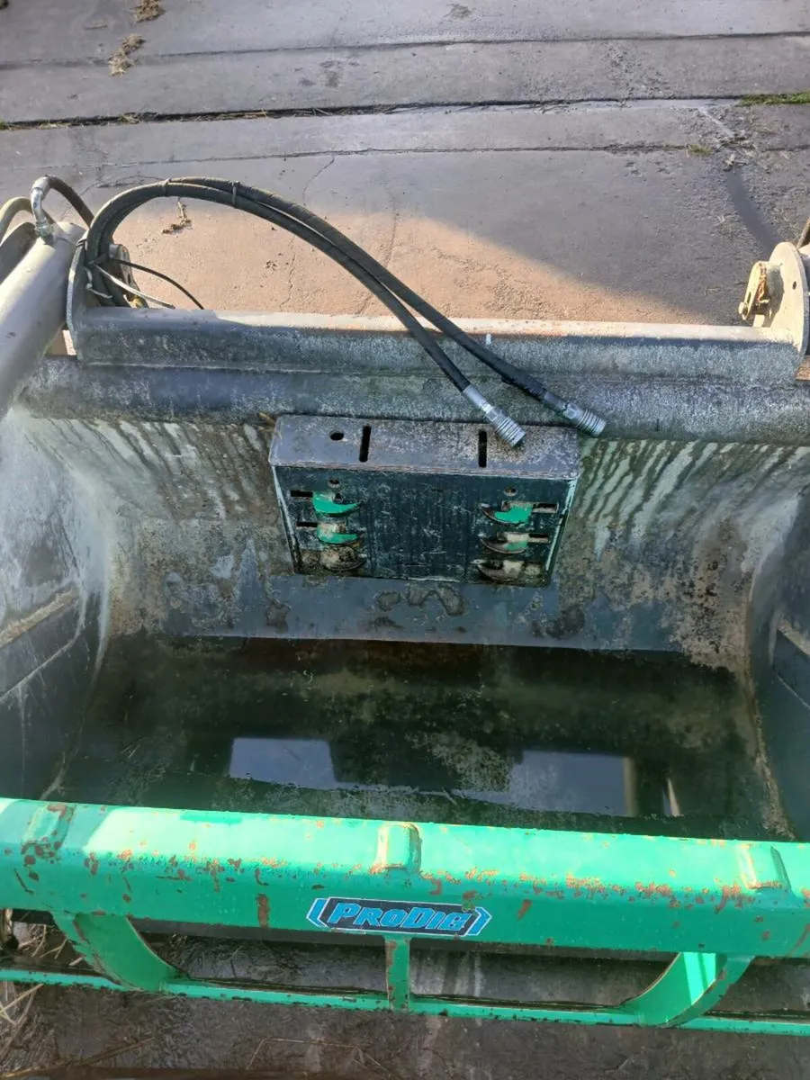 Silage grab - Image 4