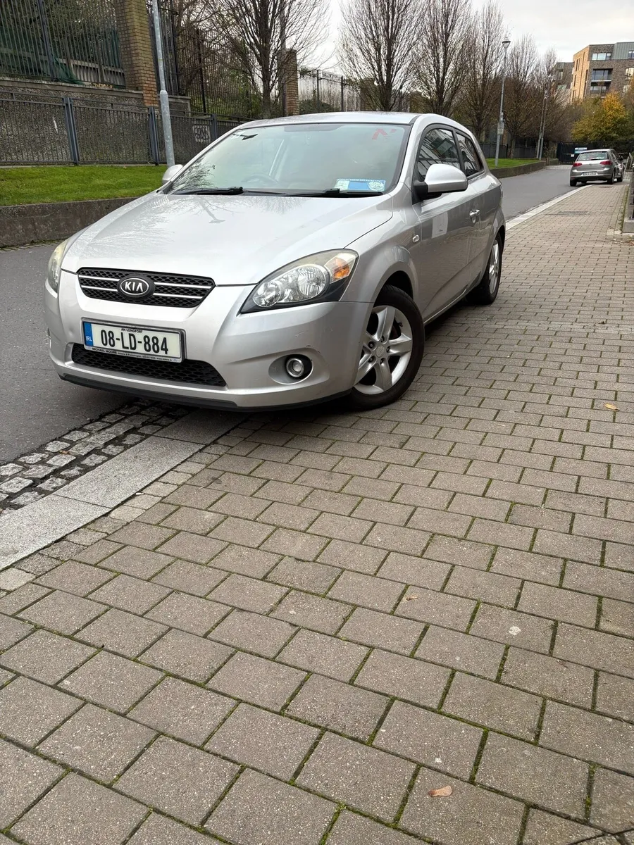 Kia Ceed 2008 - Image 2