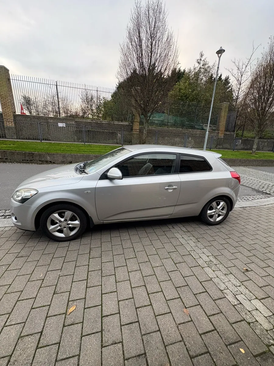 Kia Ceed 2008 - Image 4