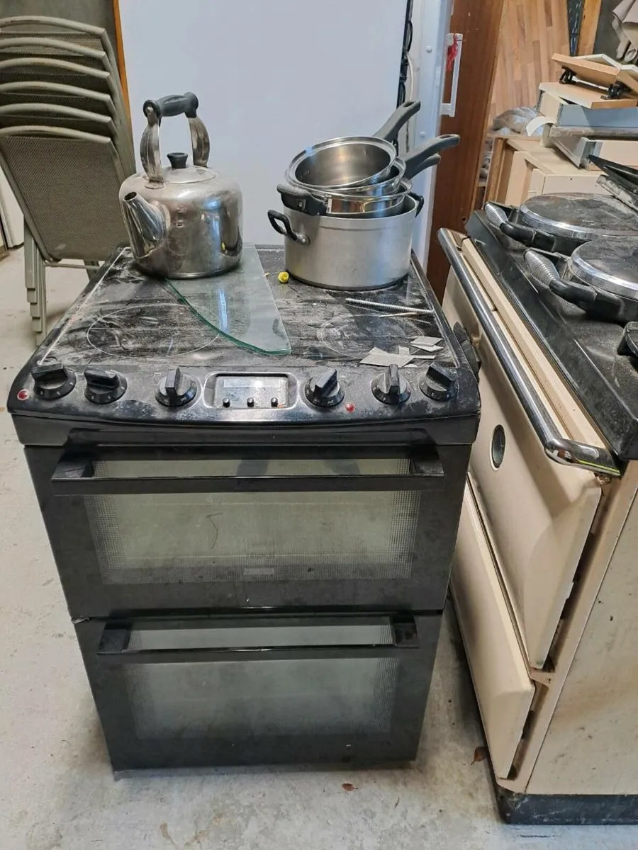Electric cooker - Image 2