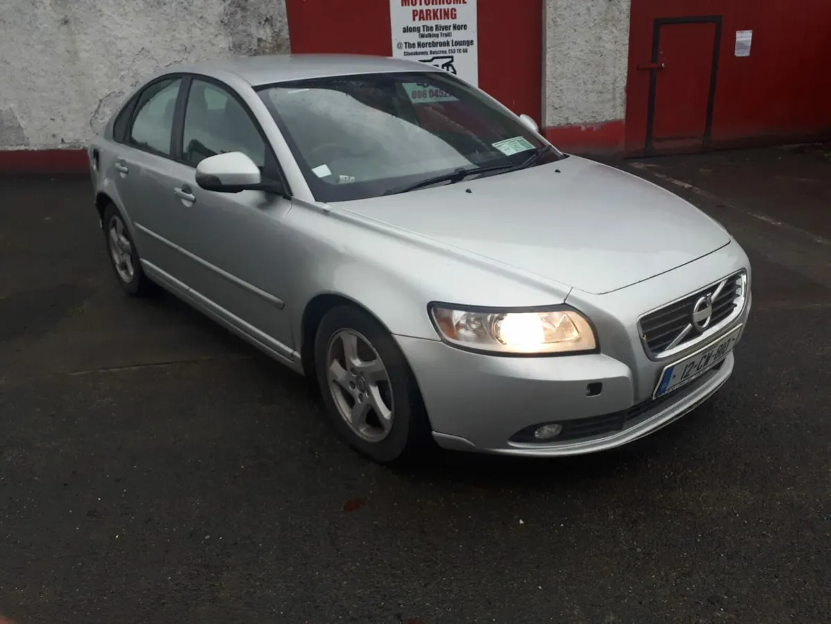 Volvo s40 1.6 tdi - Image 4