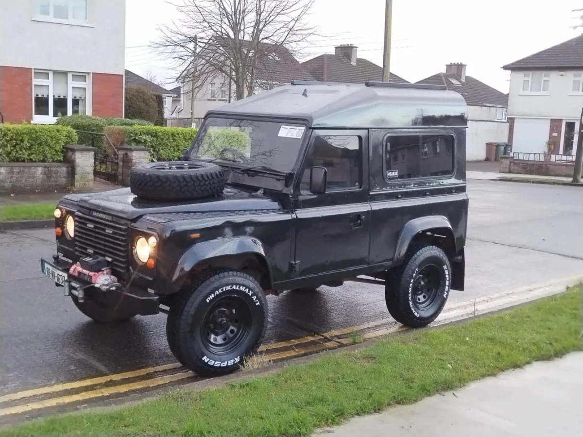 LANDROVER DEFENDER 90 - Image 4