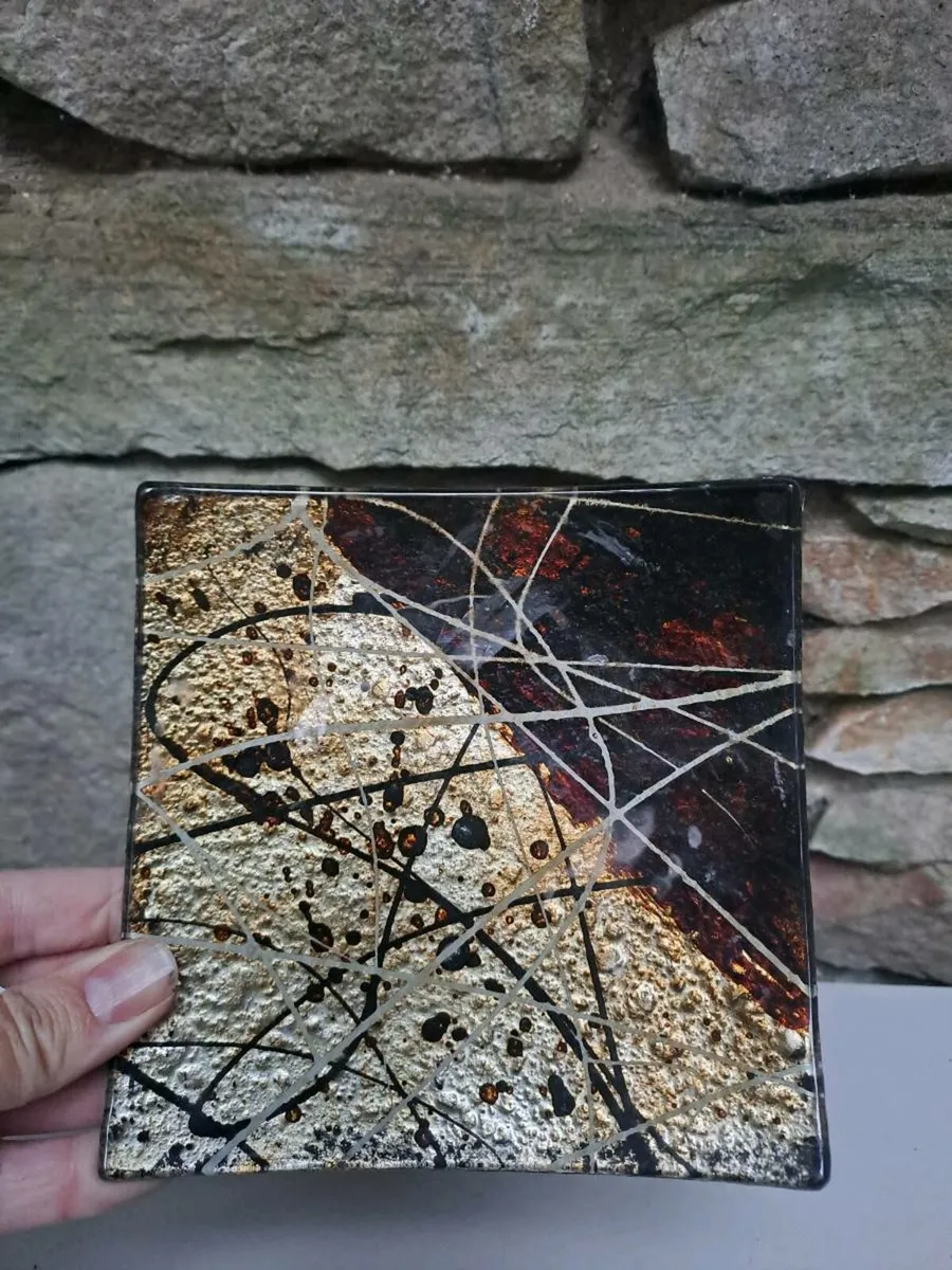 Glass decorative trinket dish - Image 4