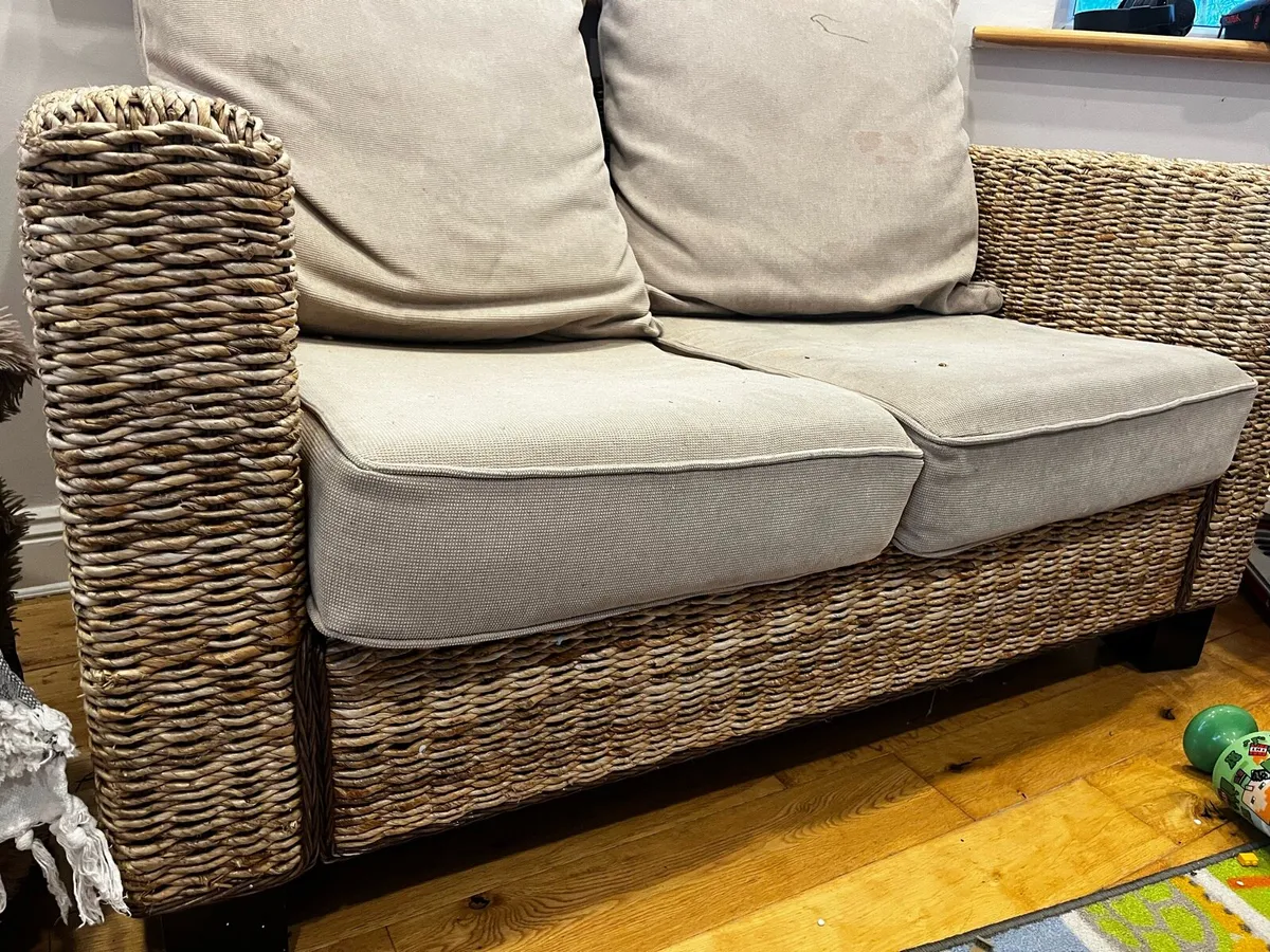 3 and 2 seater wicker sofa - Image 1