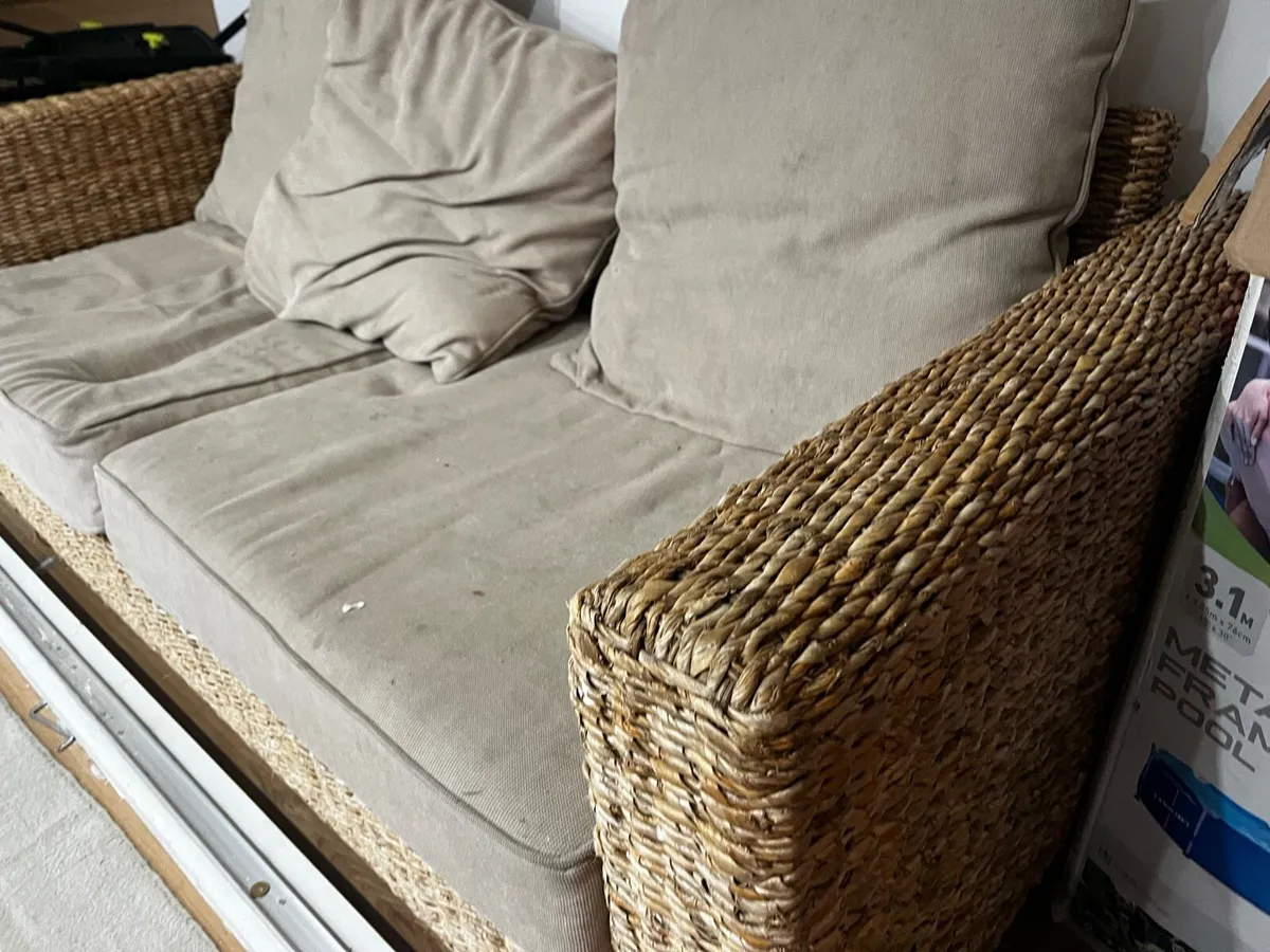 3 and 2 seater wicker sofa - Image 3