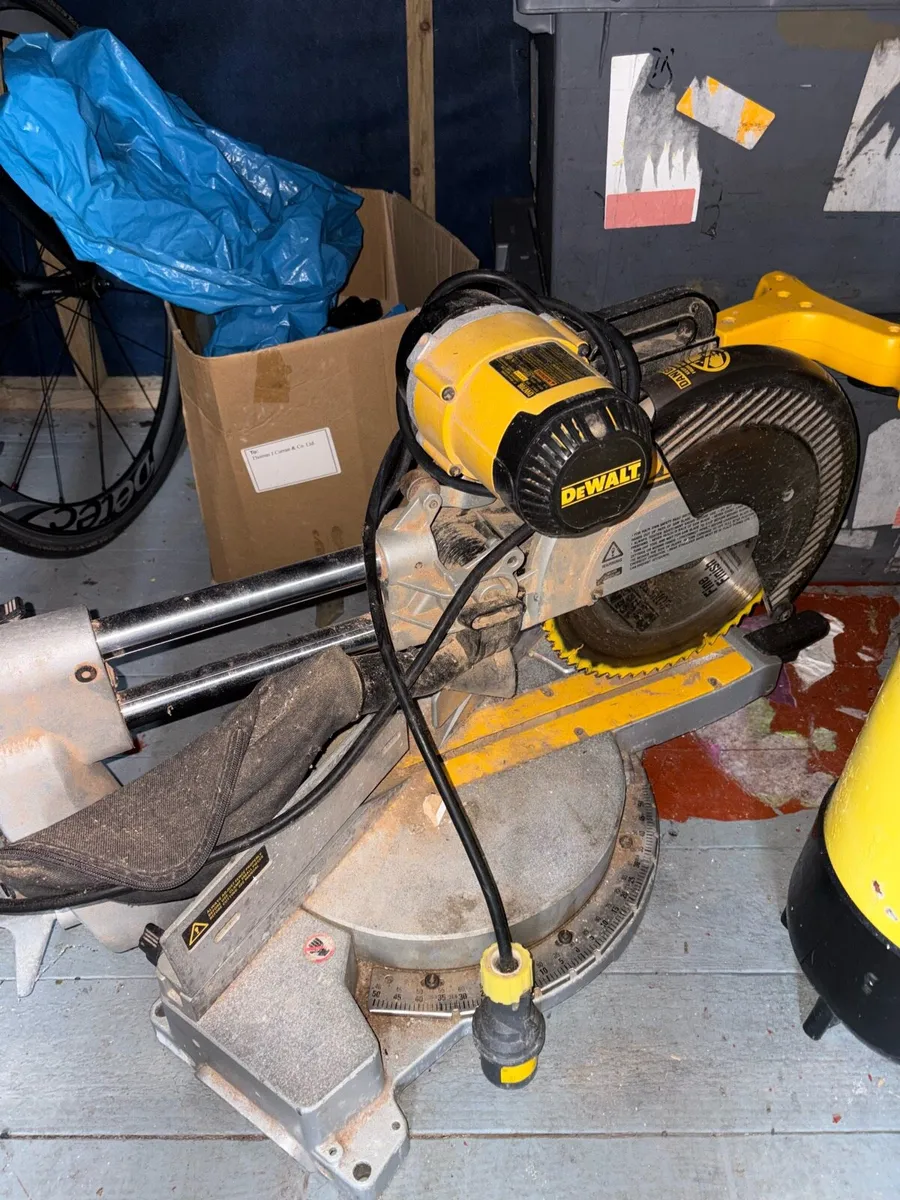 Mitre saw - Image 3
