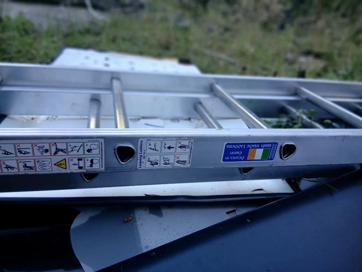 Ladder for sale - Image 3