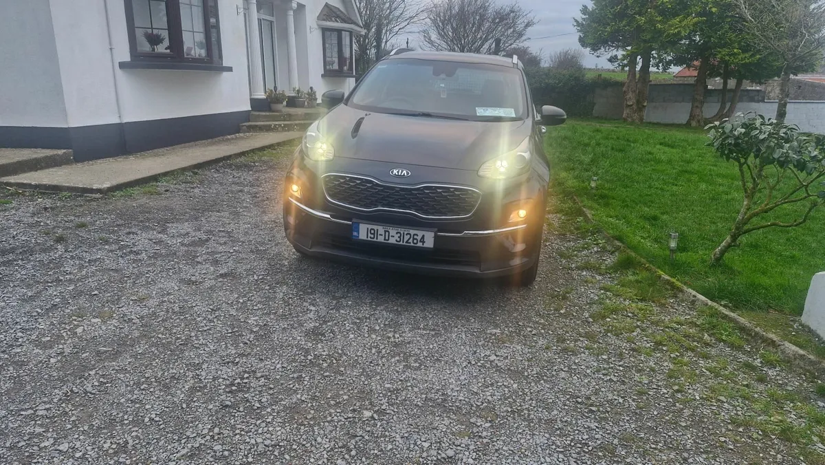Kia Sportage 2019 no vat - Image 1