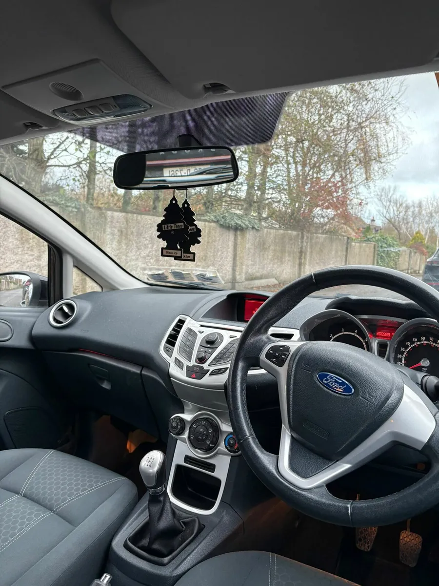 Ford Fiesta - Image 2
