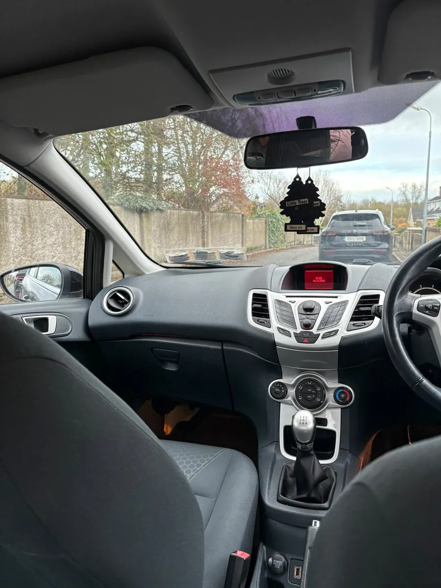 Ford Fiesta - Image 3
