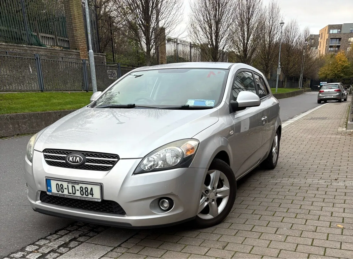 Kia Ceed 2008 - Image 1