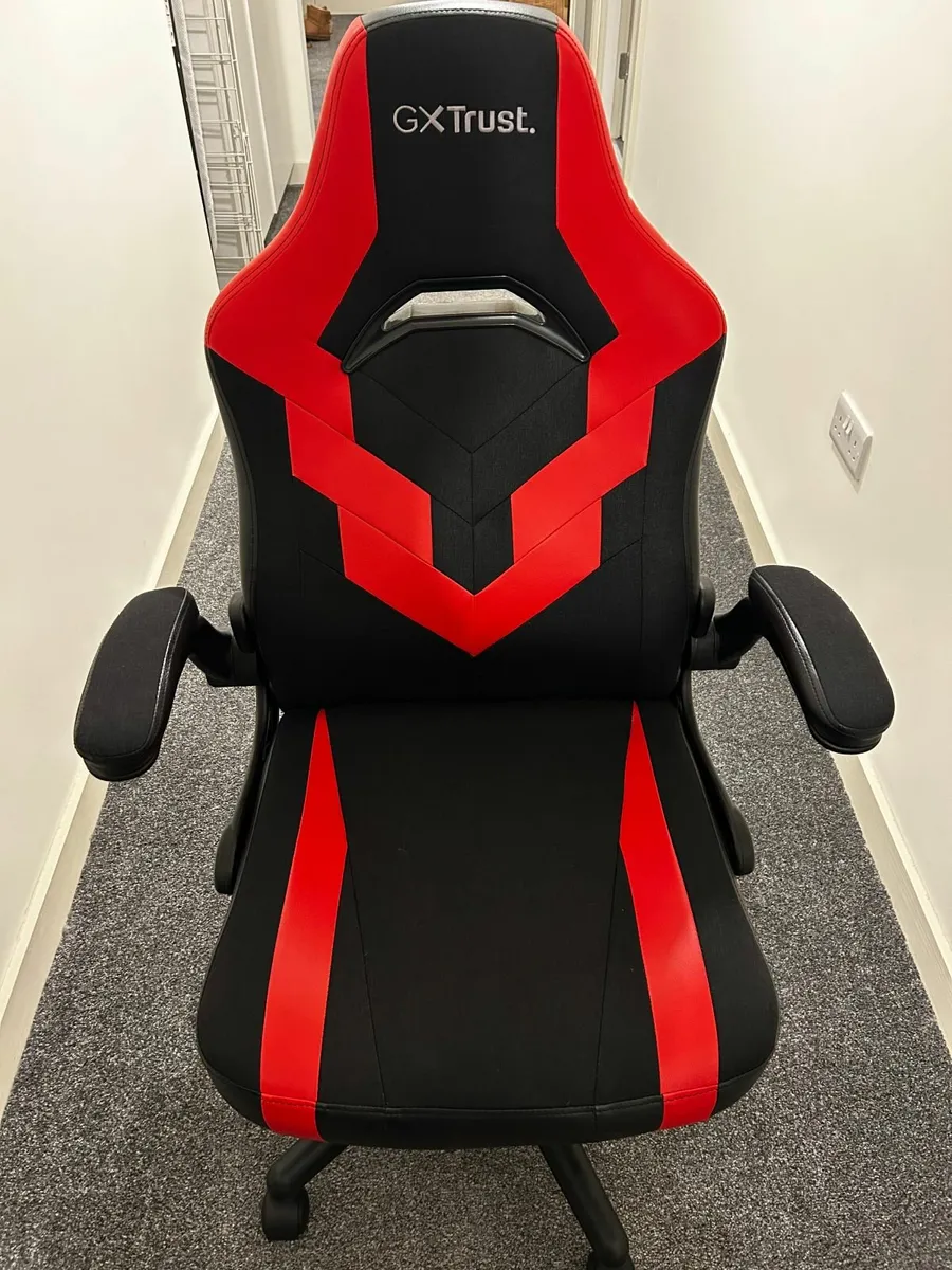 Game Chair - Image 2