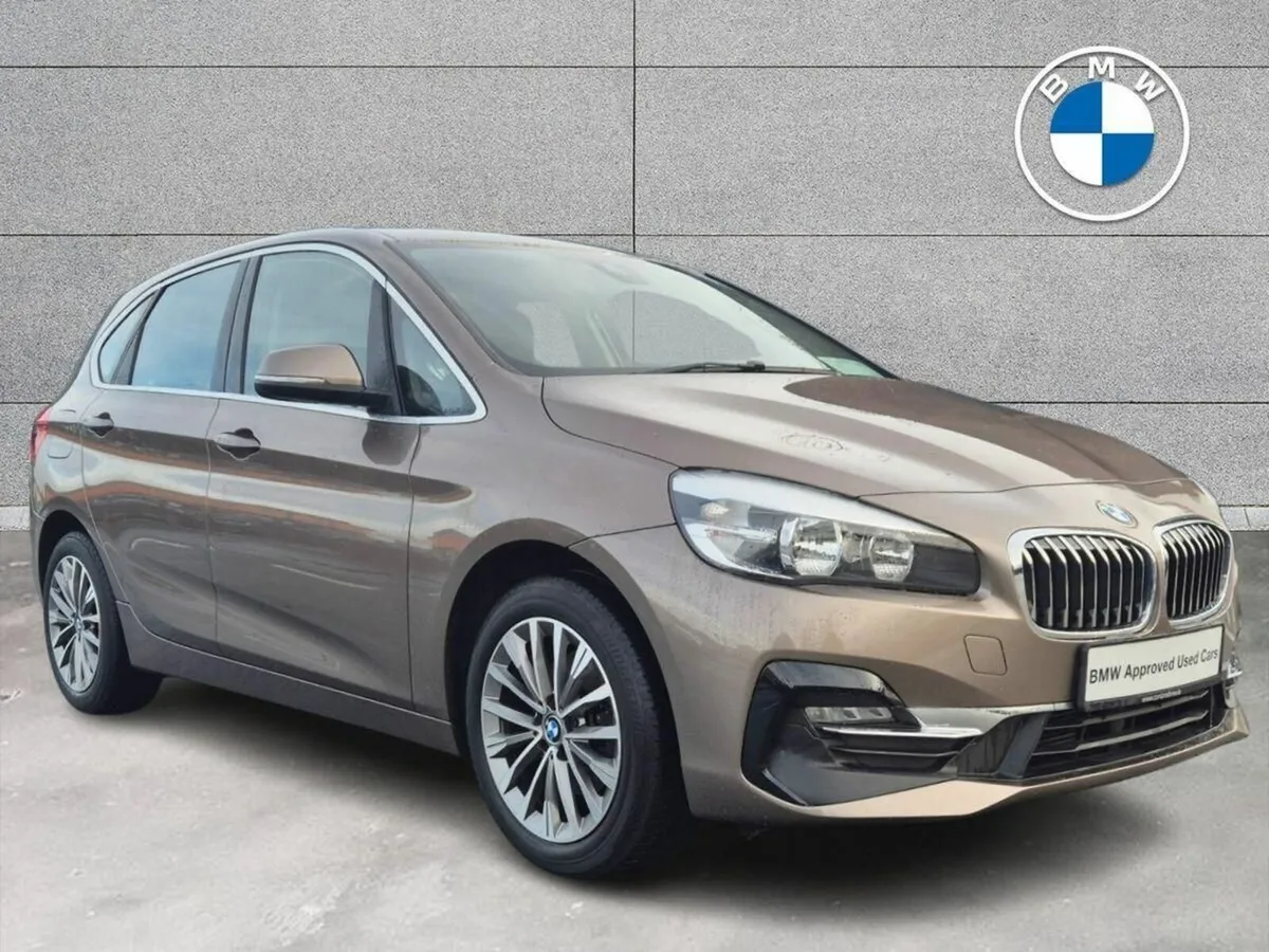 BMW 2-Series 218i Luxury Active Tourer - Image 1