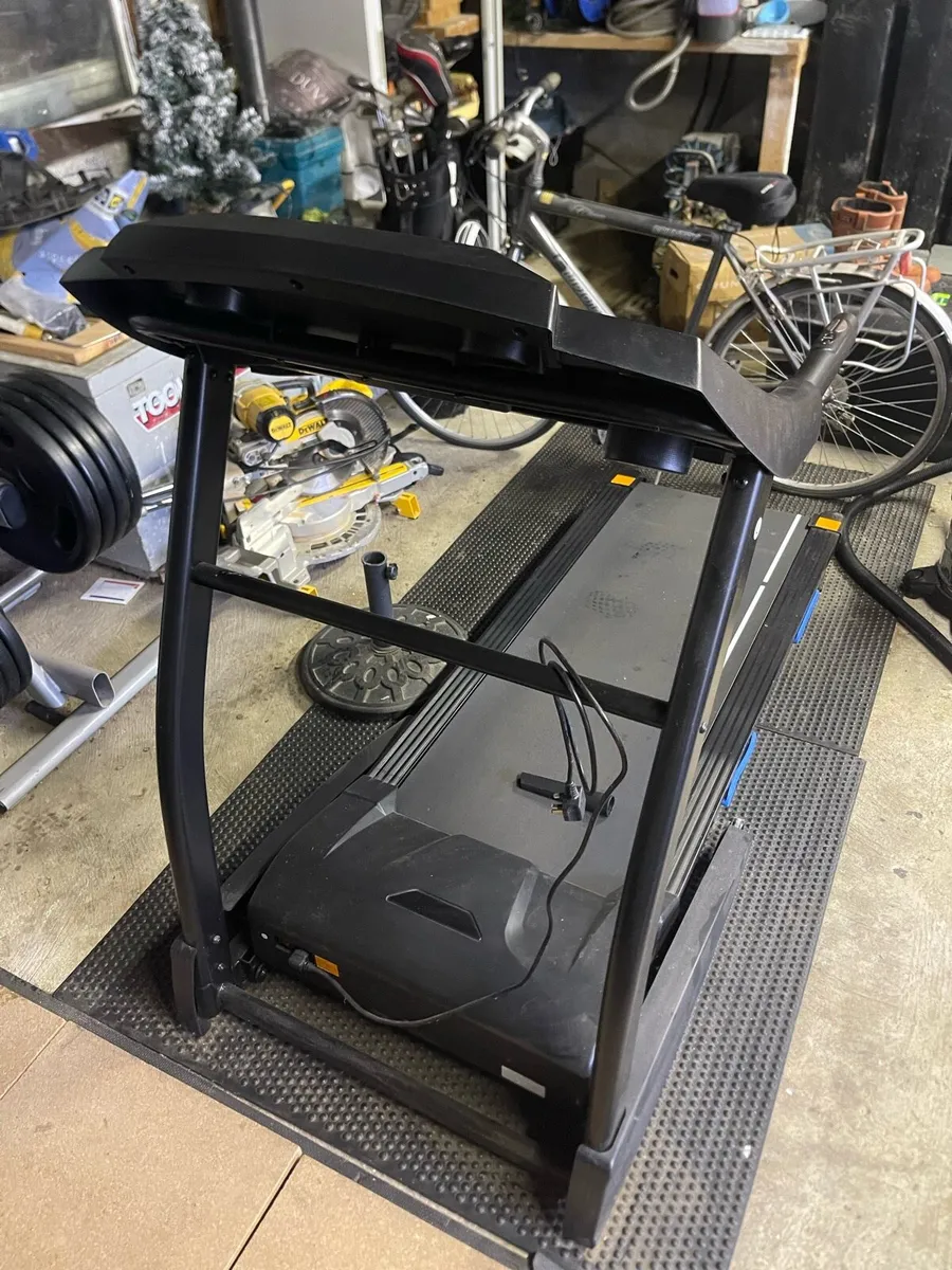 Treadmill & rower - Image 2