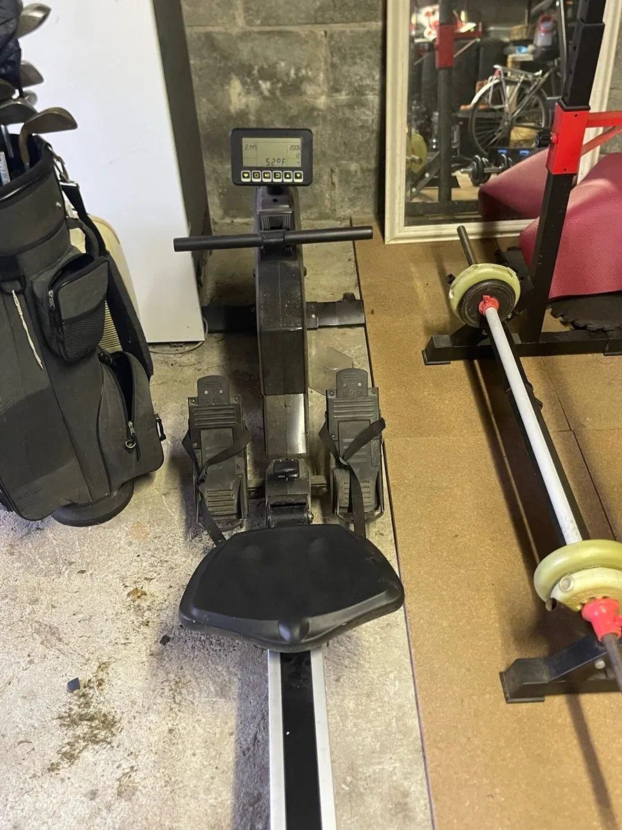 Treadmill & rower - Image 4