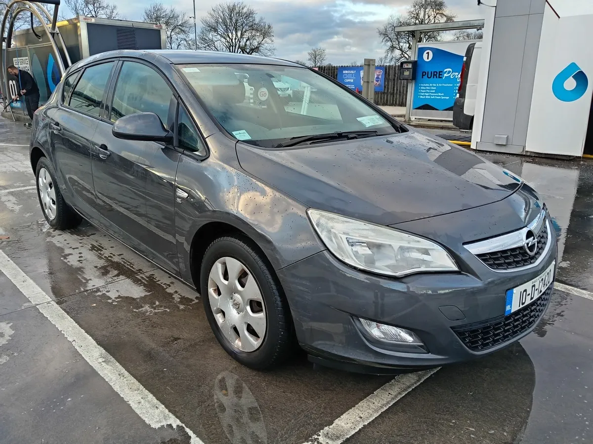 10 OPEL ASTRA 1.4 NCT 07/26 TAX 02/26!! - Image 2