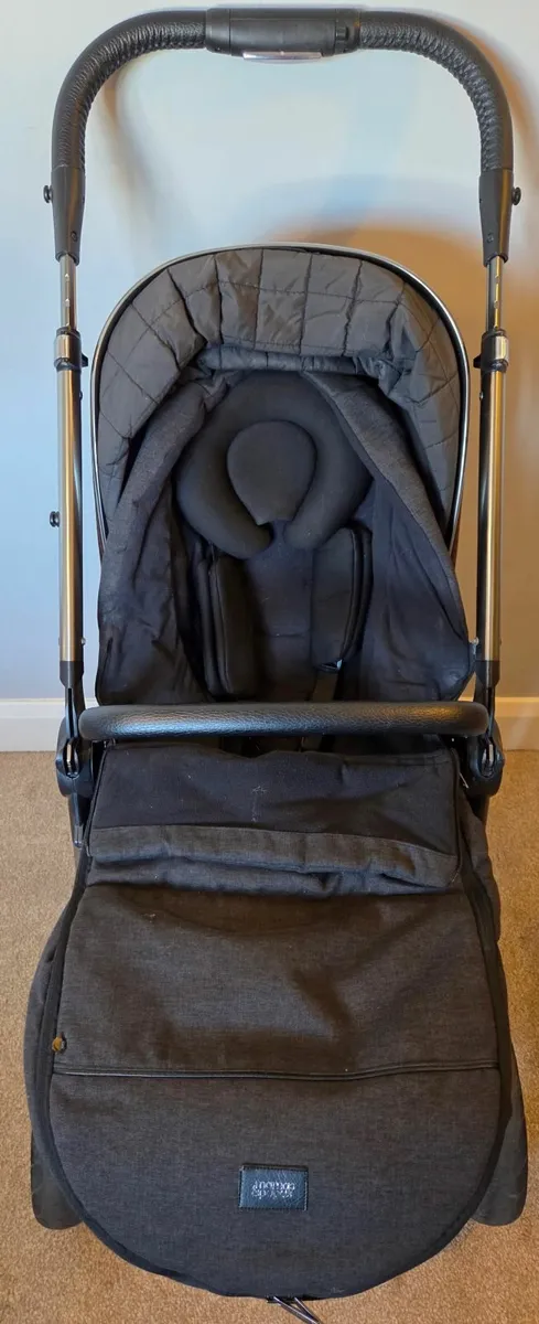 Mamas & Papas Ocarro (+ Cybex Car Seat + Base) - Image 3