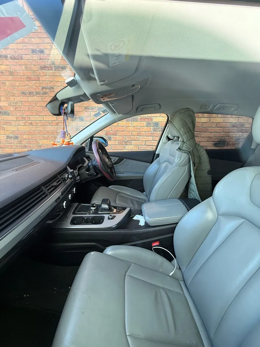 Audi Q7 2018 - Image 3
