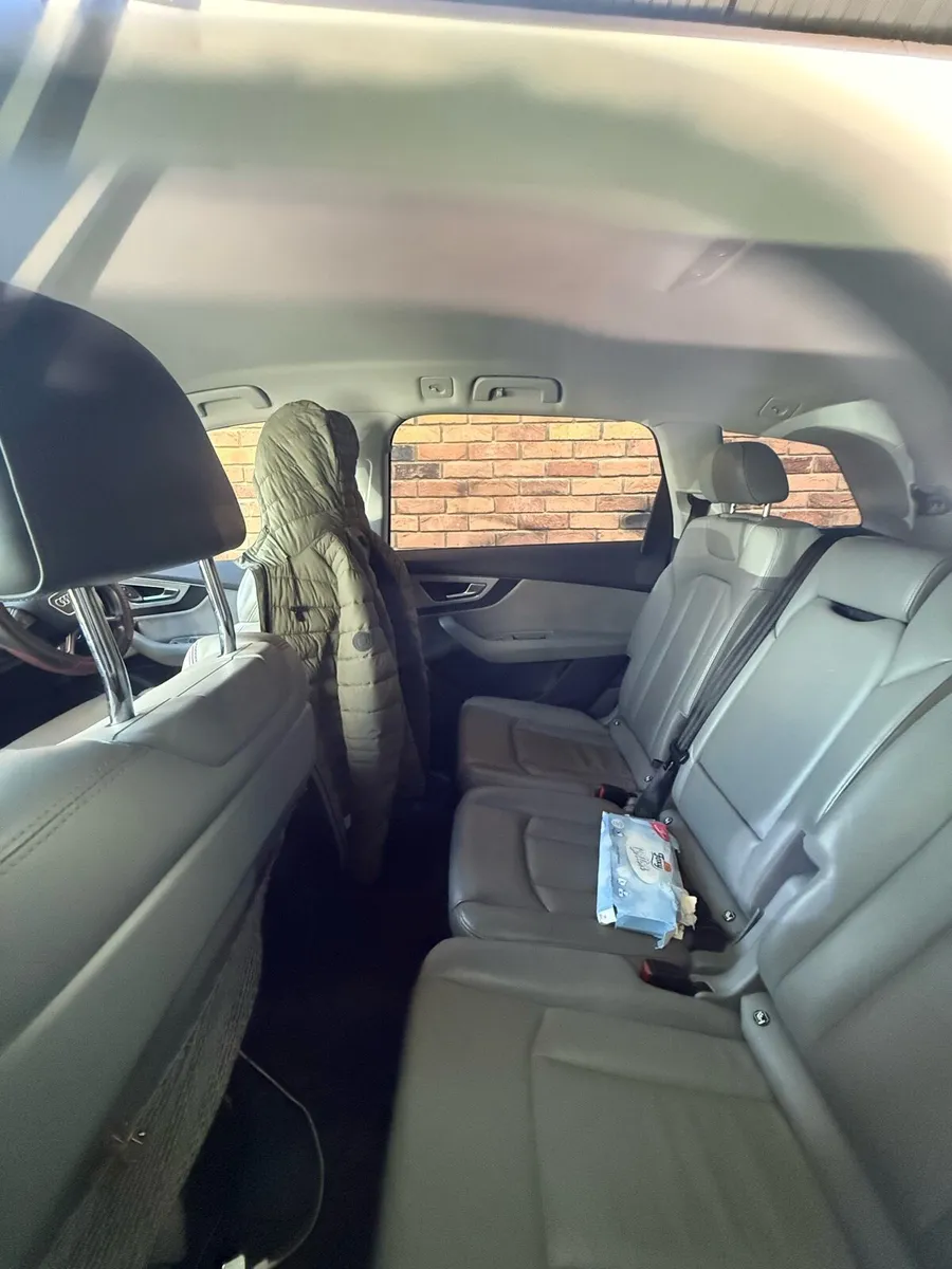 Audi Q7 2018 - Image 4
