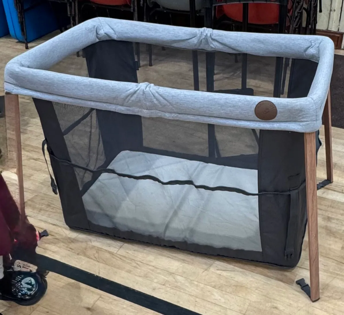 Maxi cosi Travel Cot - Image 1