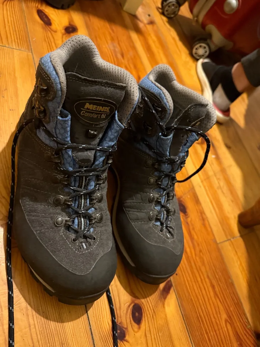 Meindl Womens Boots - Image 4