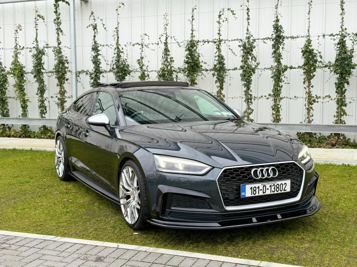 Audi A5 2018 45tfsi Quattro Black Edition - Image 2