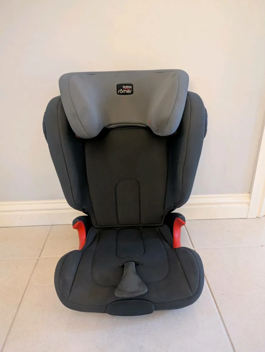 Car seat- Britax Romer - Image 1