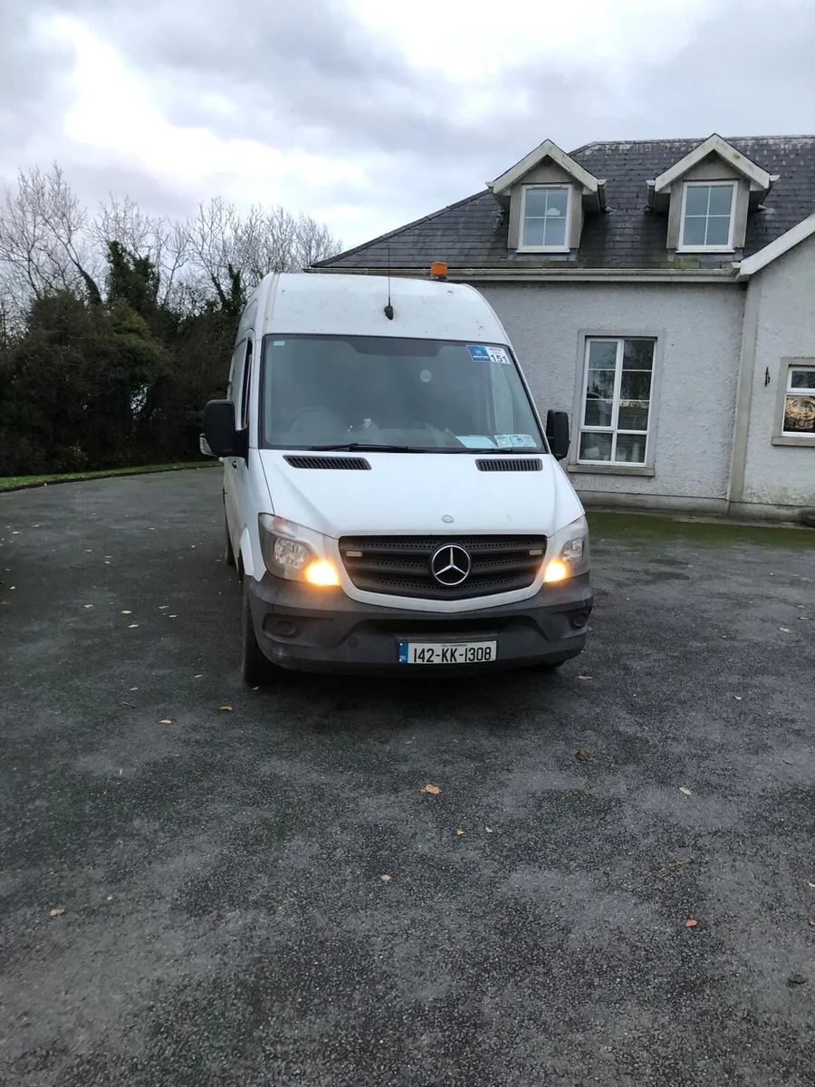 Mercedes Sprinter - Image 1