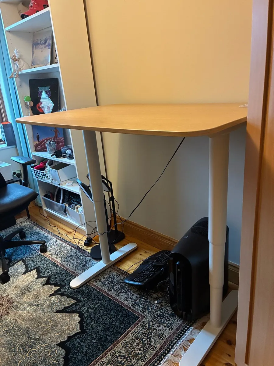 Electric standing desk - Image 2