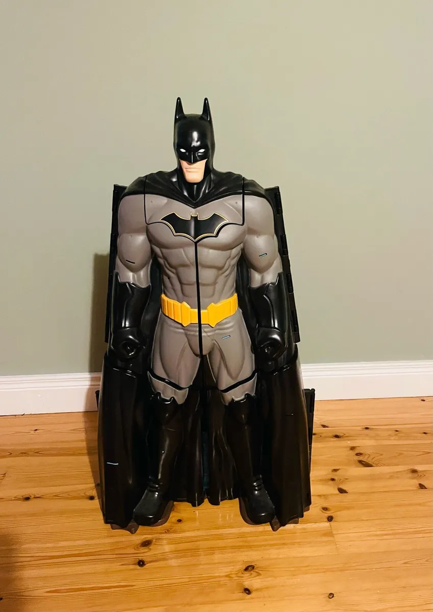 Batman Command Center & Gotham City Prison playset - Image 1