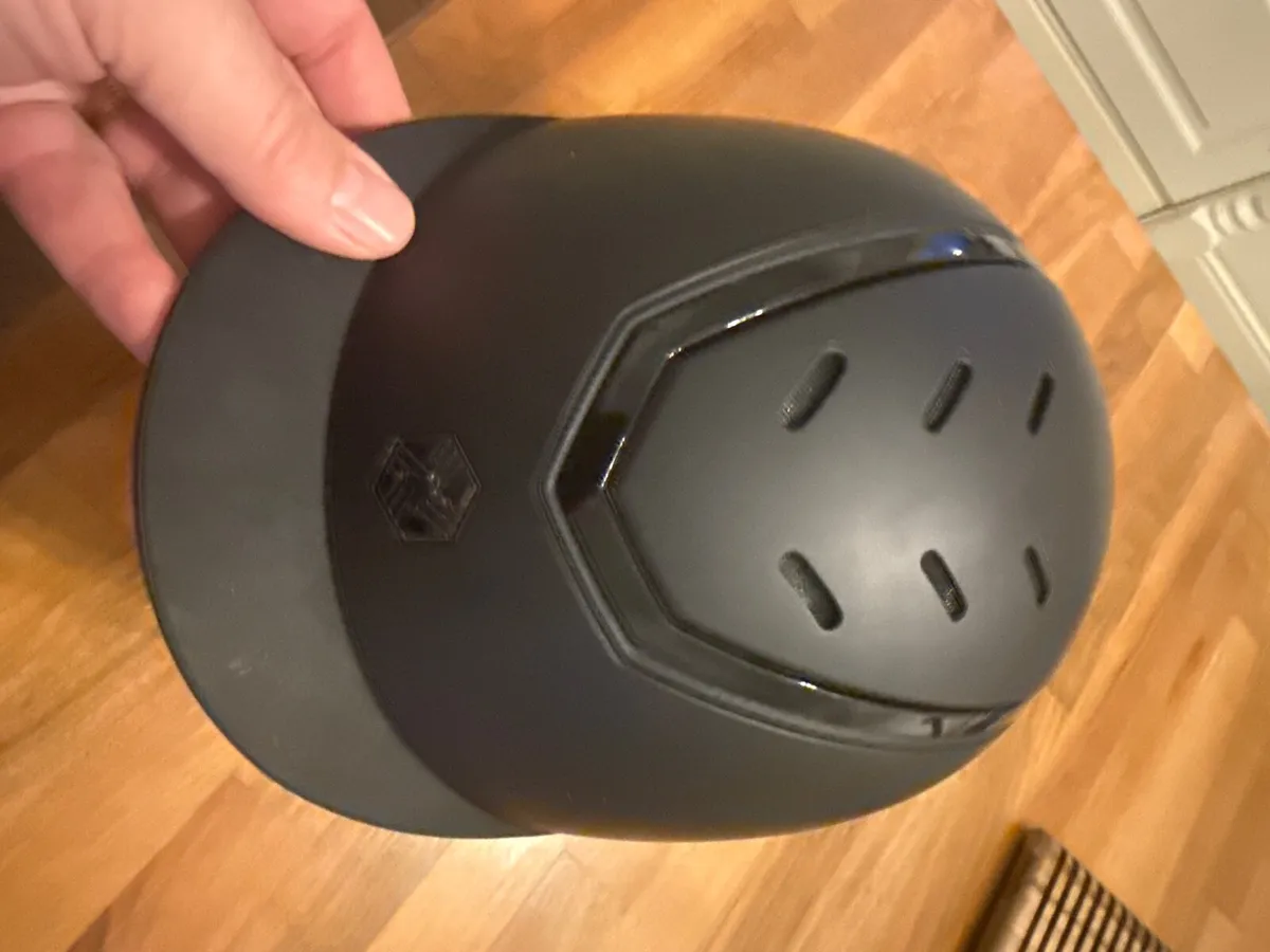 Charles Owen Kylo Riding Helmet - Image 4
