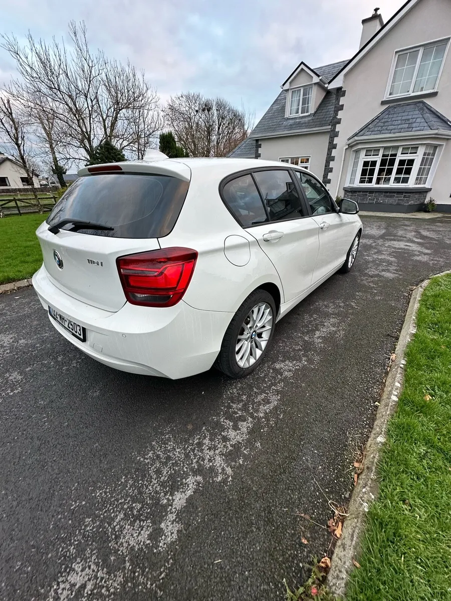 BMW 1 series 116i automatic - Image 3