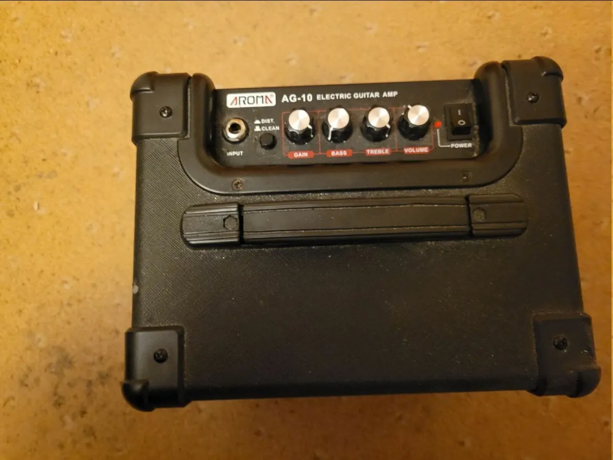 Guitar + AMP - Image 3