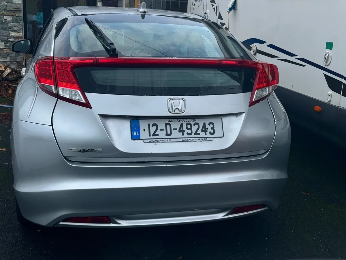 Honda Civic 2012 - Image 3