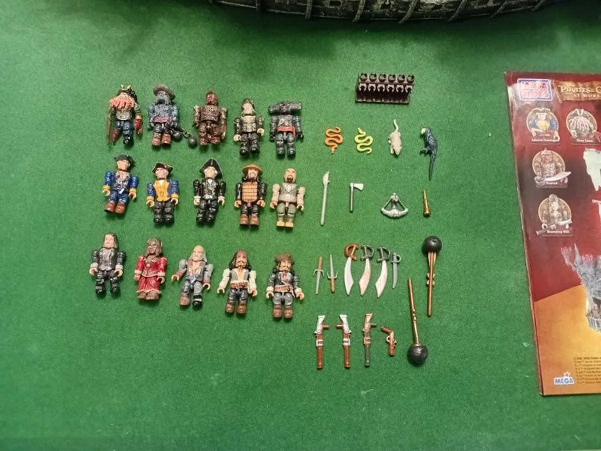 Mega Bloks Flying Dutchman - Image 2