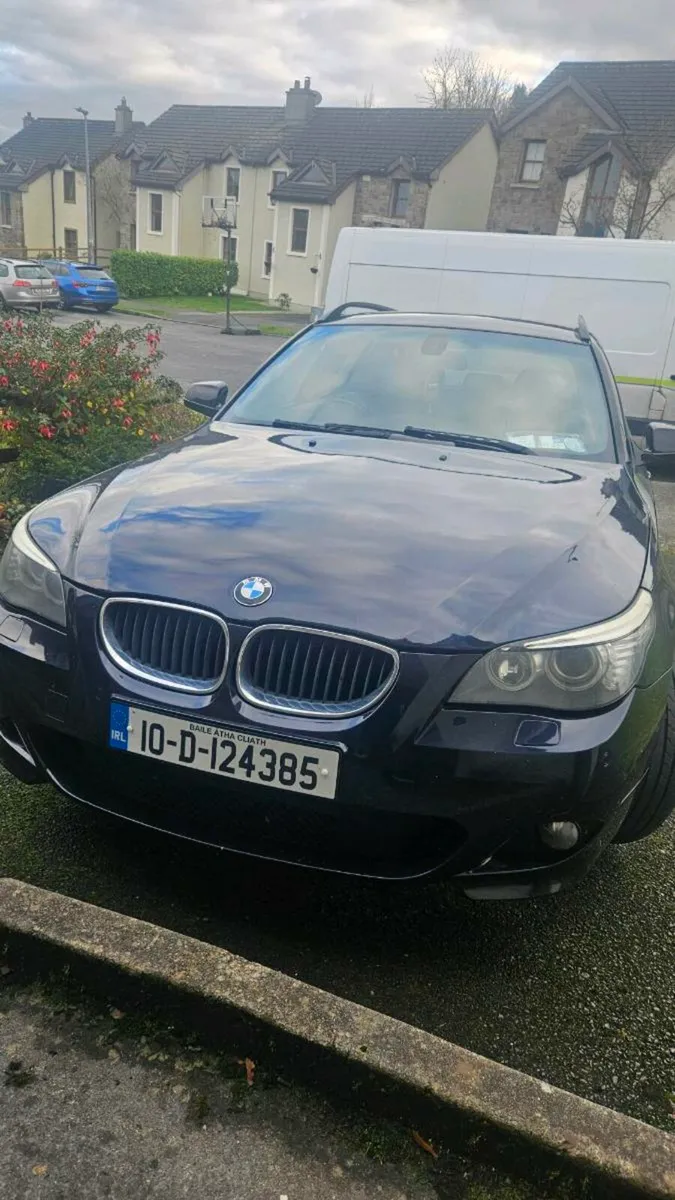 Bmw 520d estate auto - Image 1