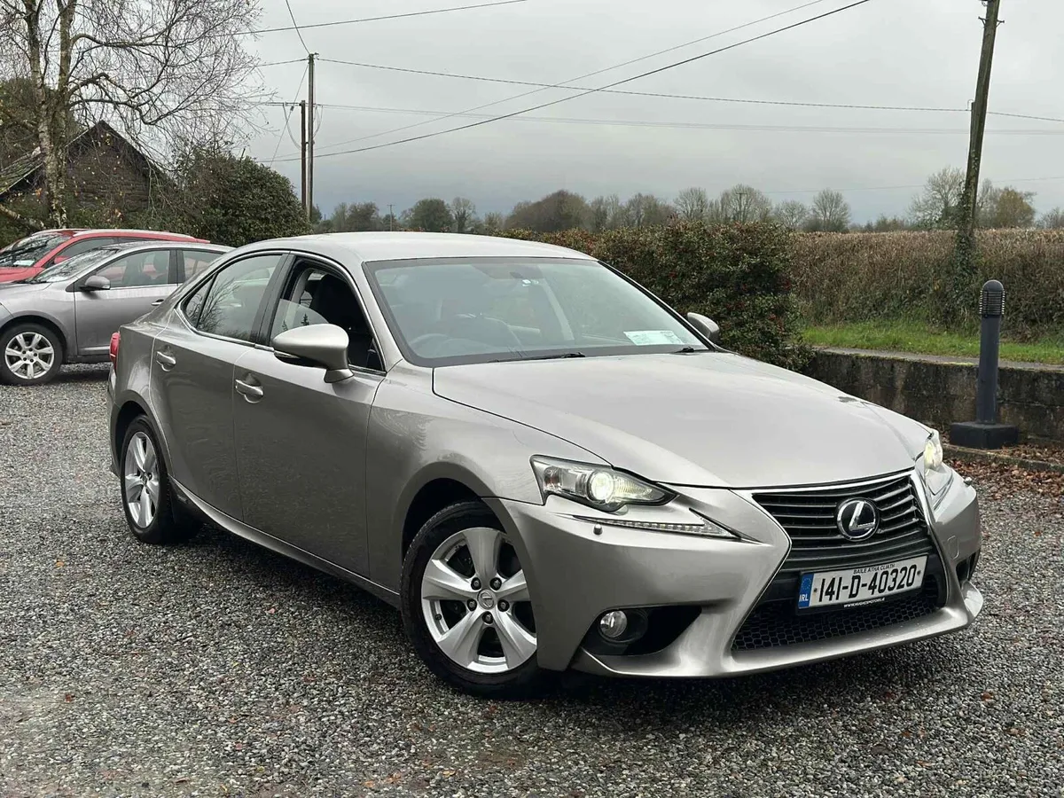 Lexus is300h!! - Image 2