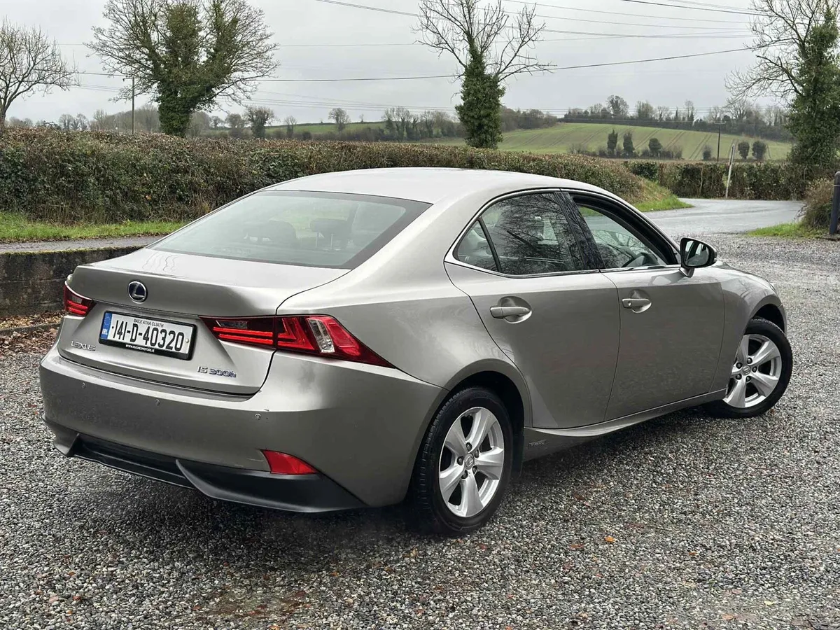 Lexus is300h!! - Image 3