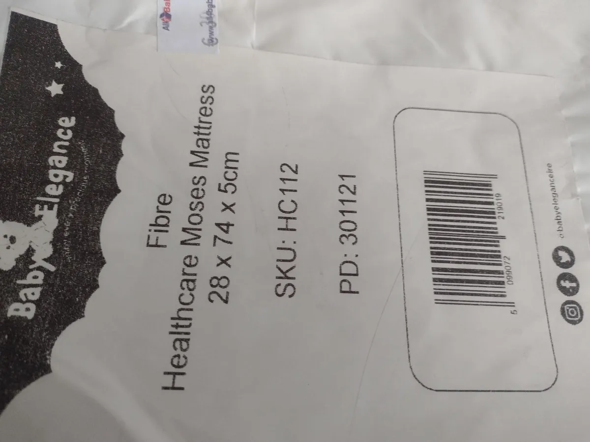 Brand new baby Elegance Moses basket mattress - Image 3