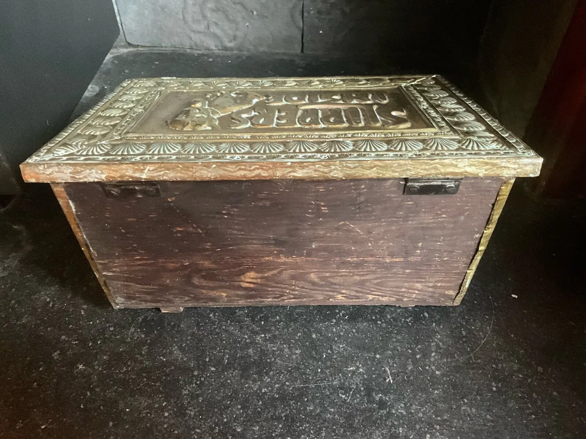 Antique Brass Bonzo Slipper Box - Image 4