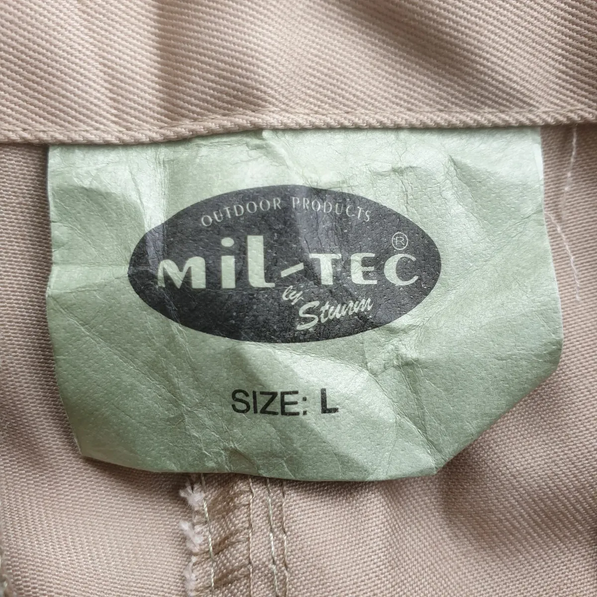 Camouflage trousers size large - Image 4