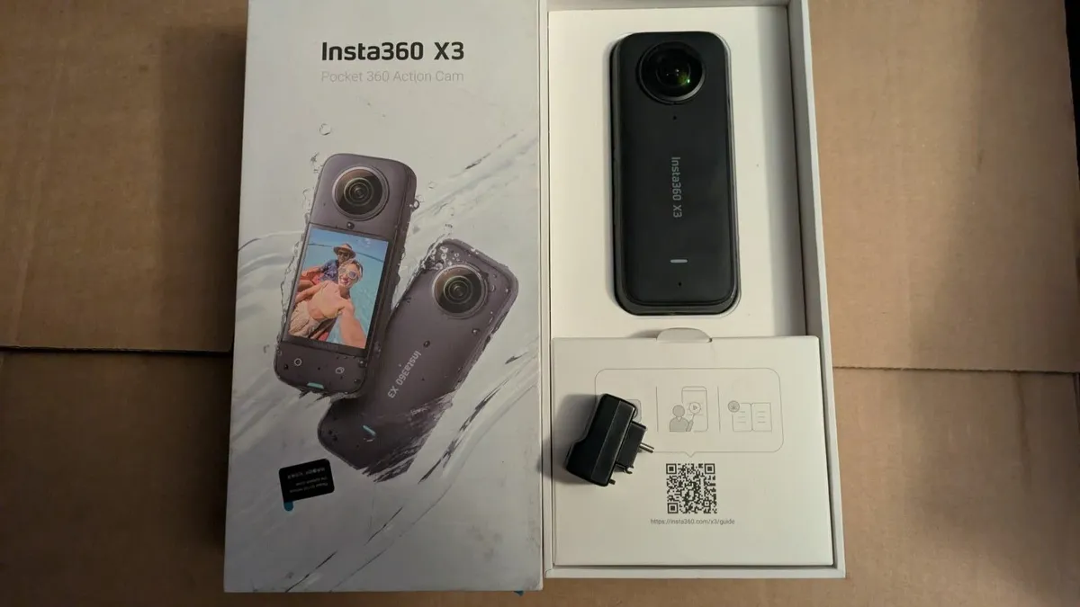 Insta360 X3 & Mic Adapter - Image 1