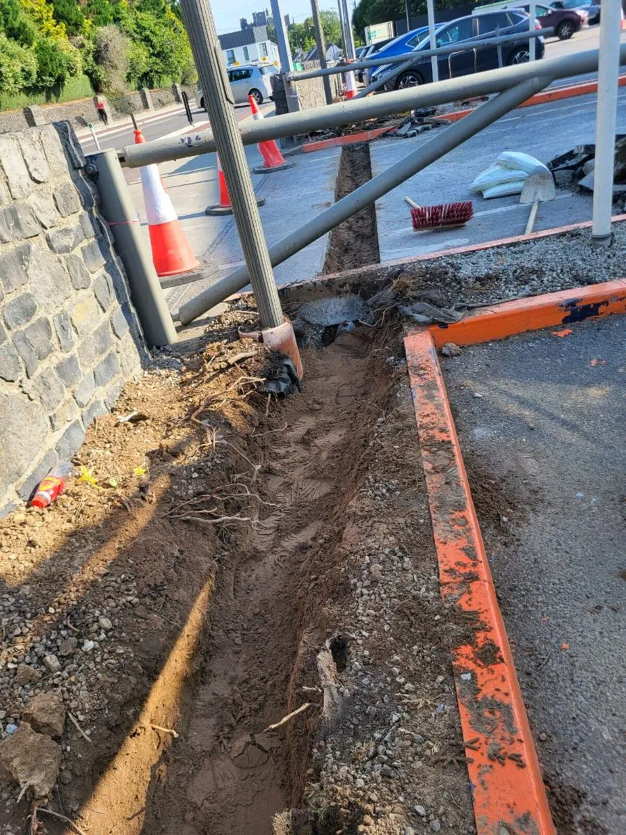 Digger and driver hire/concrete/groundworks - Image 2