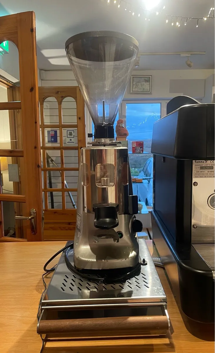 Coffee Machine - Image 3