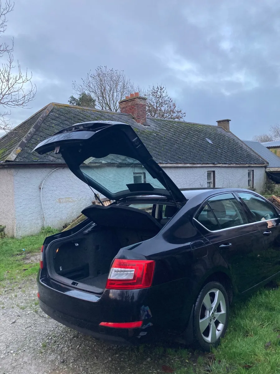 Skoda Octavia 2016 - Image 4