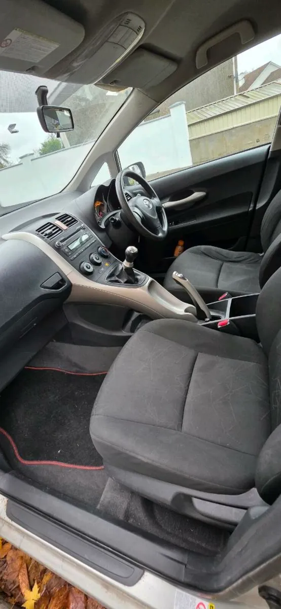 Toyota Auris 1.4 D4D Terra 2008 - Image 4