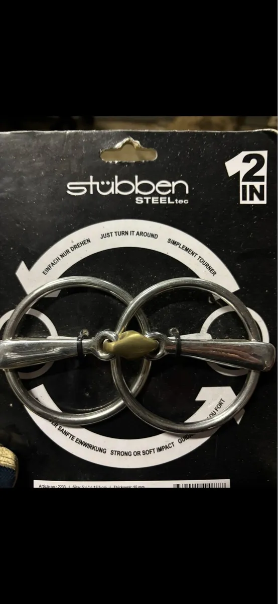 TACK ROOM CLEAROUT - Image 3