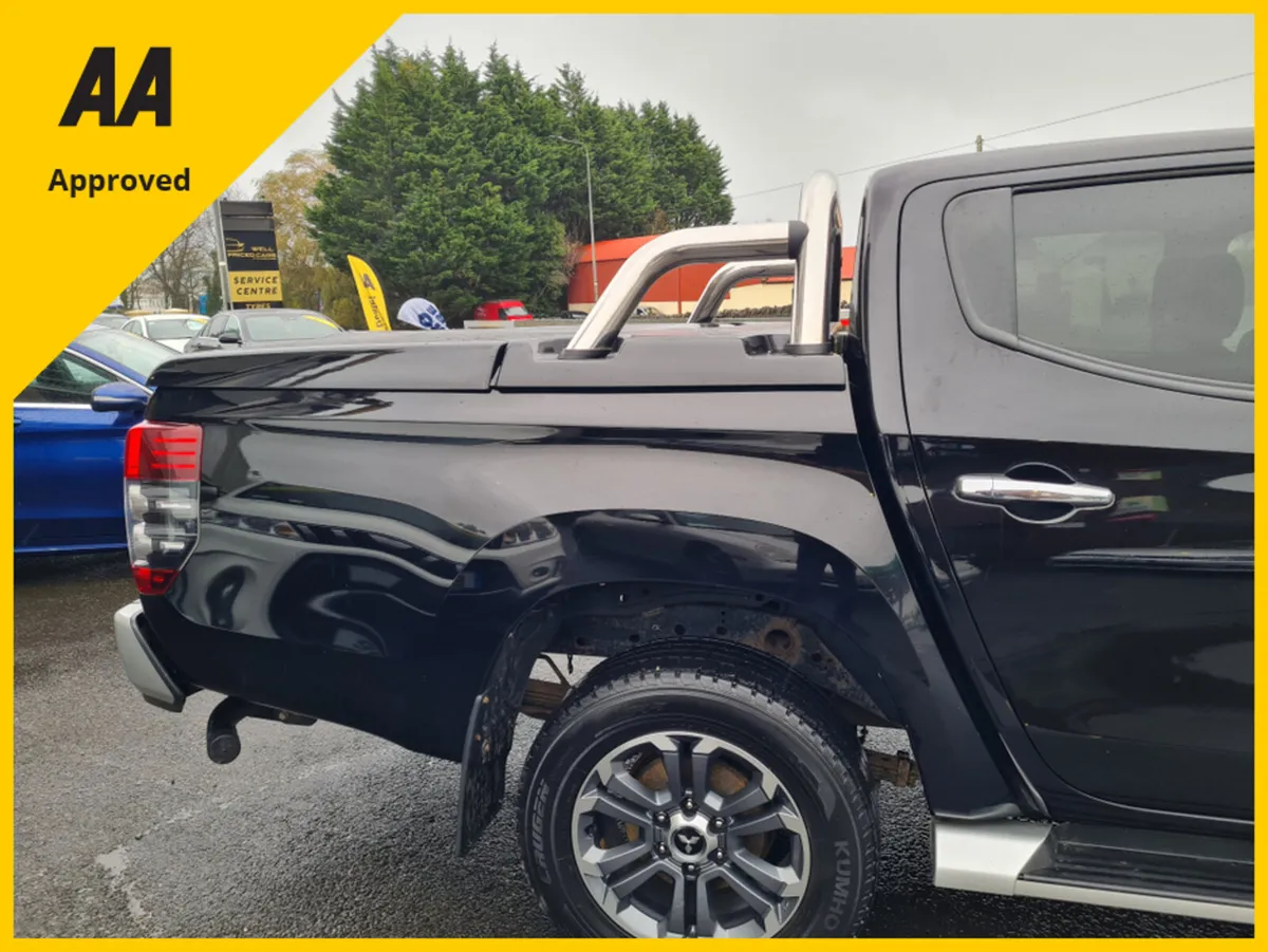 Mitsubishi L200 PICK UP AUTOMATIC 2.5 DID CR 4WORK - Image 4