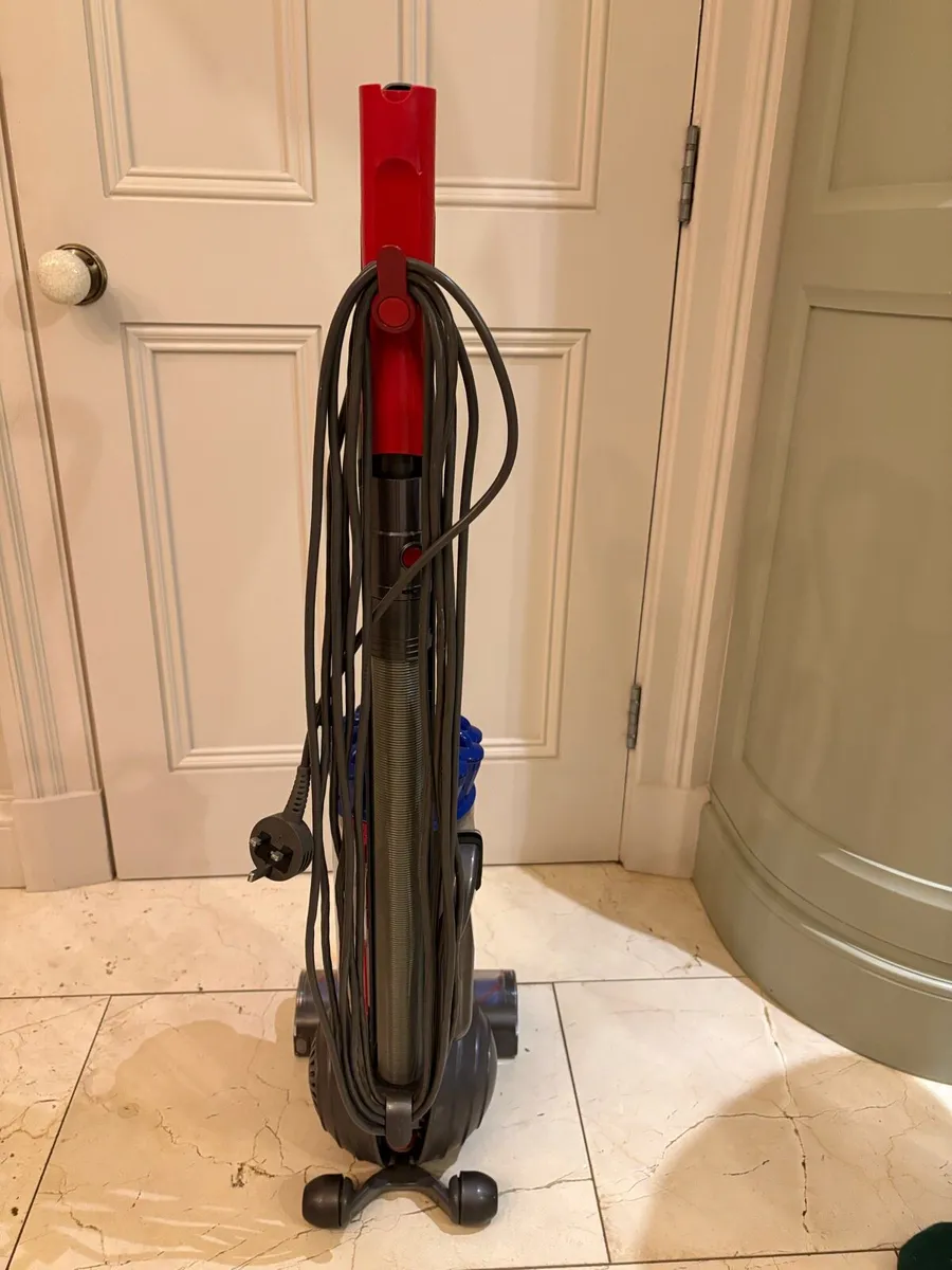 Dyson Ball Vacuum - Image 3