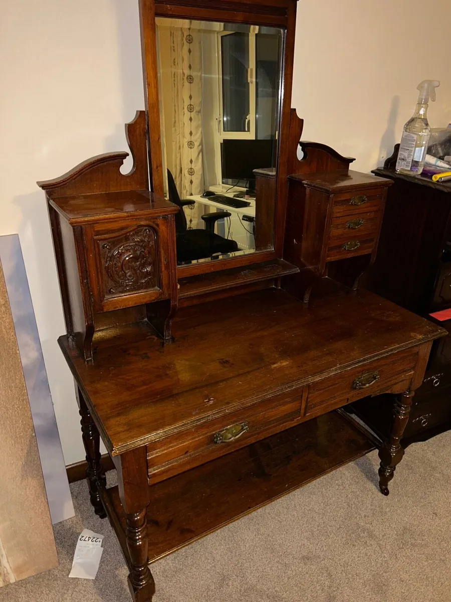Dressing Table - Image 1